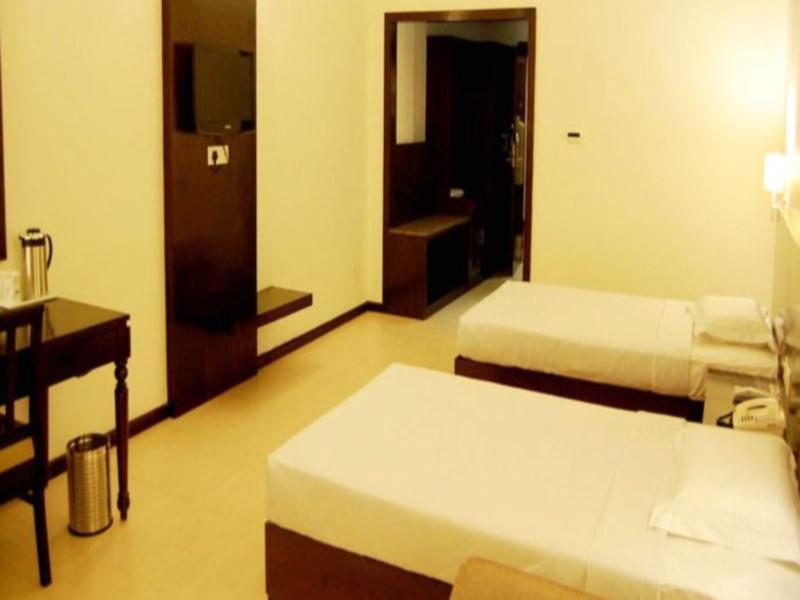 Hotel Ark Continental Rudrapur Bagian luar foto