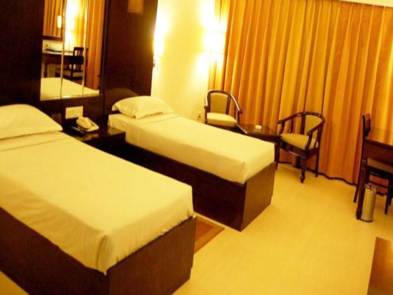 Hotel Ark Continental Rudrapur Bagian luar foto